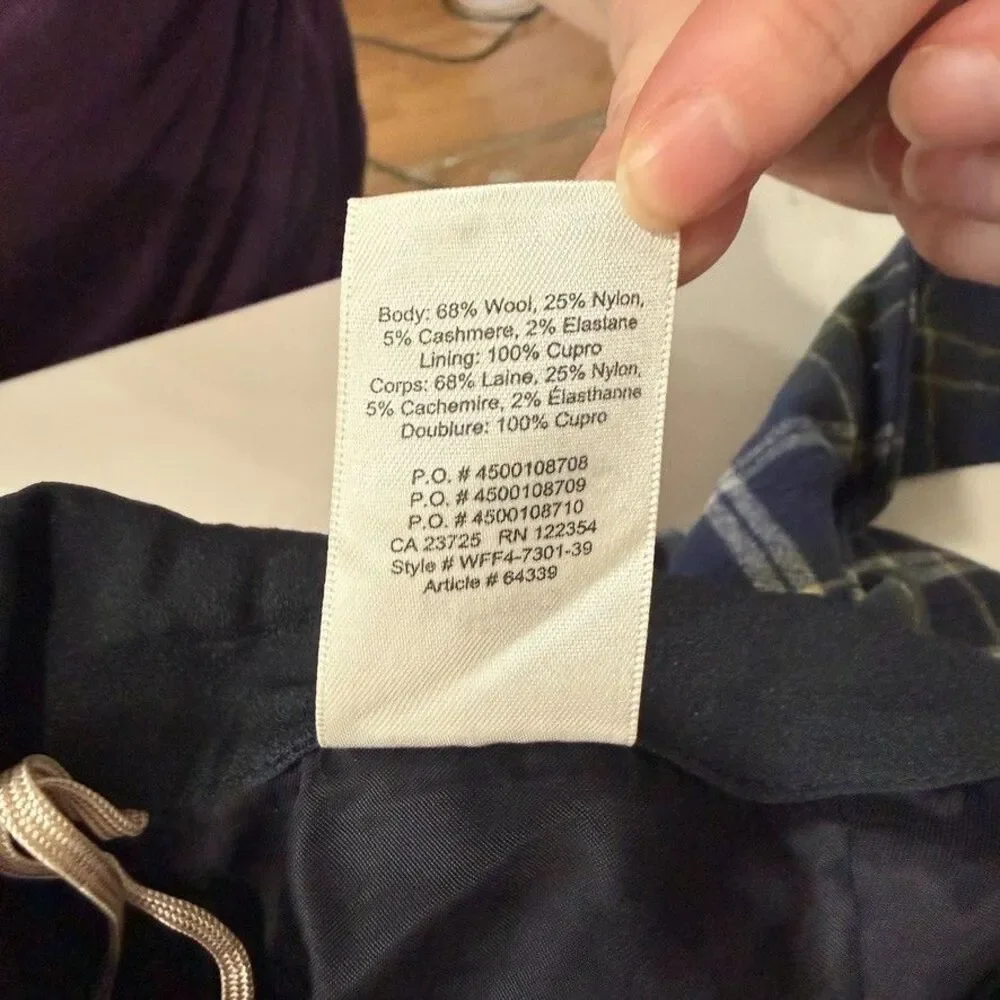 Aritzia please see
